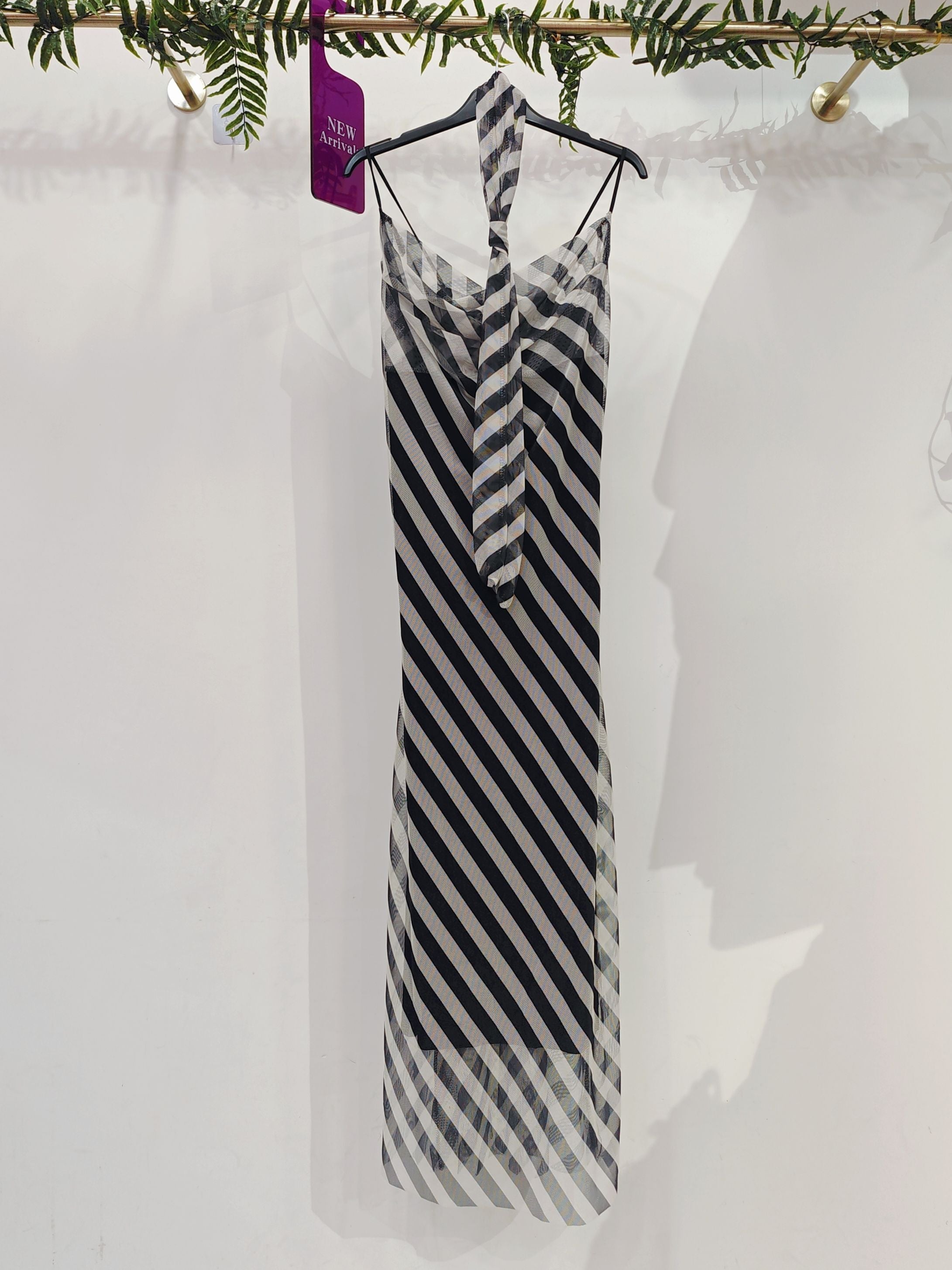 Robe rayée noir